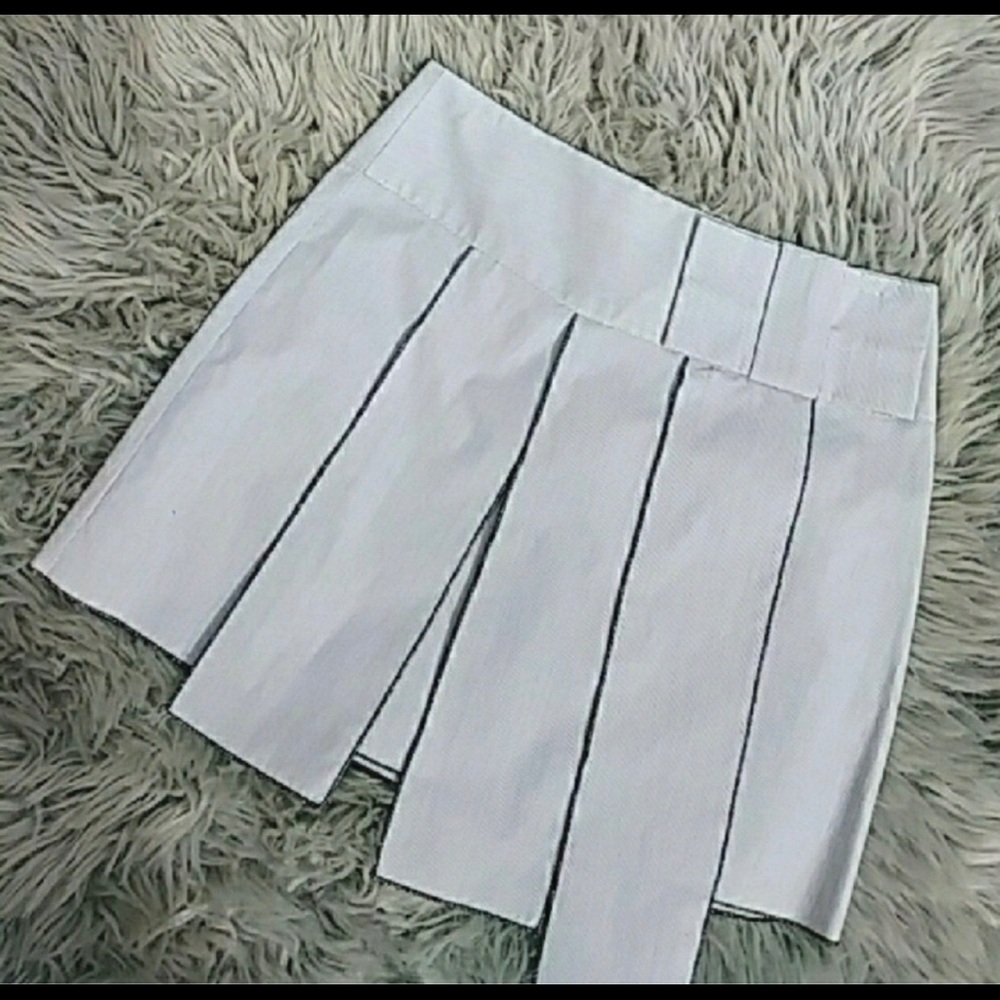 Preppy Ruth black & white asymmetrical wrap skirt
